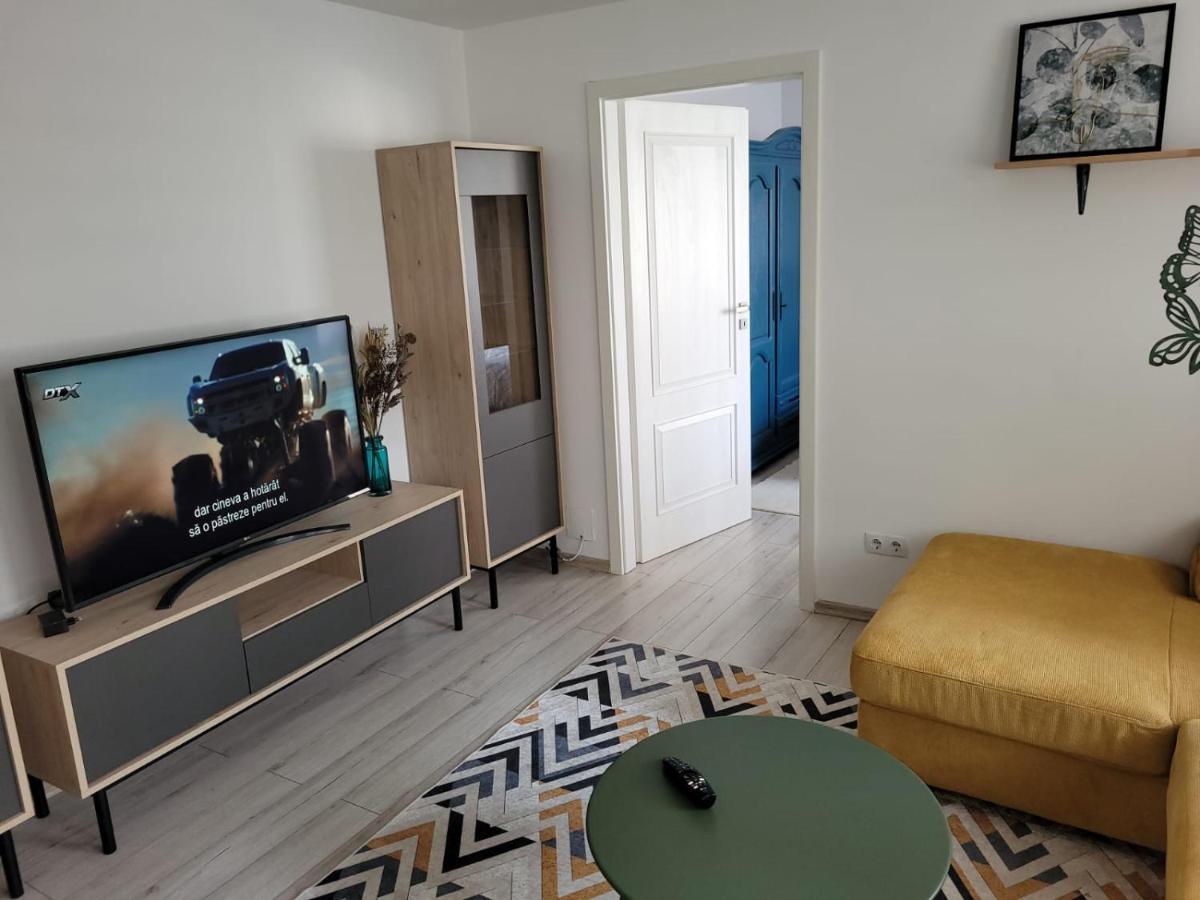 Lovely Apartment Near City Center คลูจ-นาโปกา ภายนอก รูปภาพ